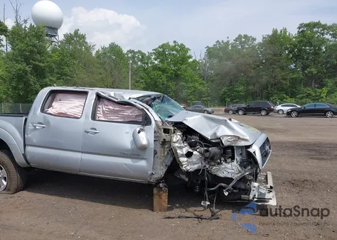 2011 Toyota Tacoma Base V6 from USA, damaged, VIN 3TMLU4EN4BM059033